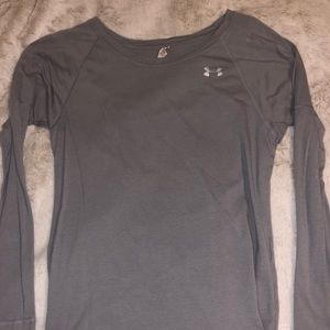 Grey Under Armor long sleeve